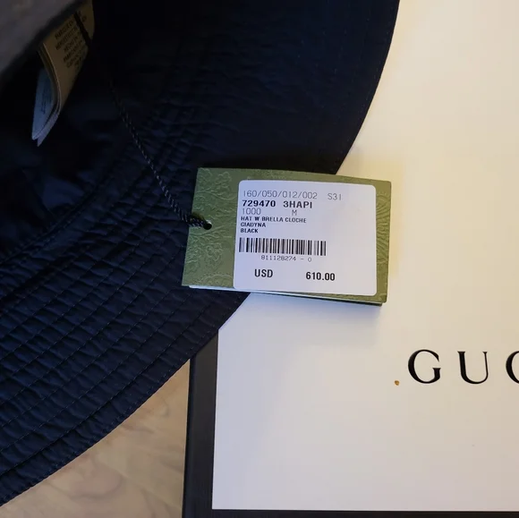 Authentic Gucci Nylon GG Motif Bucket Hat display picture 1
